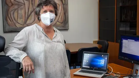 Beatriz Porras en su despacho del Decanato de la Facultad de Ciencias.