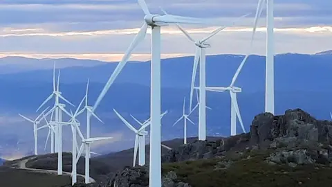 Archivo - Aerogeneradores