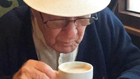 Fotograf&iacute;a 'Retrato paternal' de Mar&iacute;a Magdalena Jim&eacute;nez, ganadora del I Certamen Fotogr&aacute;fico de UNATE.