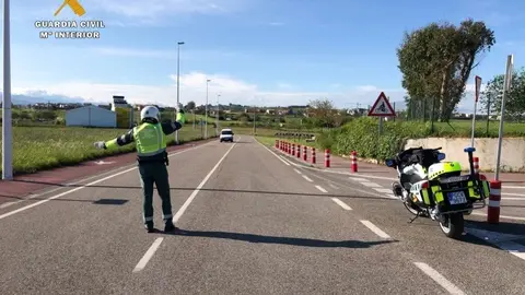 Agente de la Guardia Civil de Tr&aacute;fico