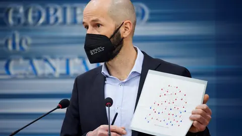 Archivo - El director general de Salud P&uacute;blica, Reinhard Wallmann