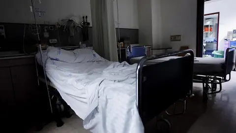 Archivo - Cama de hospital