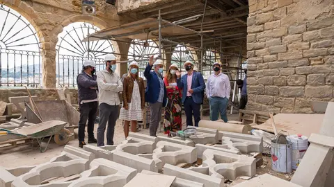 El Vicepresidente Y Consejero De Universidades, Igualdad, Cultura Y Deporte, Pablo Zuloaga, Visita Las Obras De La Iglesia De Santa Mar&iacute;a De La Asunci&oacute;n.