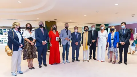 El presidente de Cantabria, Miguel &Aacute;ngel Revilla; el vicepresidente y consejero de Universidades, Igualdad, Cultura y Deporte, Pablo Zuloaga, y varios consejeros, asisten al concierto inaugural del XX Encuentro de M&uacute;sica y Academia de Santander.