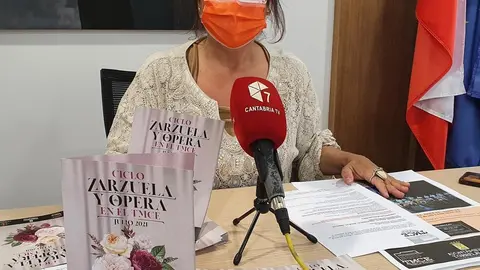 La concejala de Cultura, Esther V&eacute;lez, presenta un ciclo musical en el TMCE