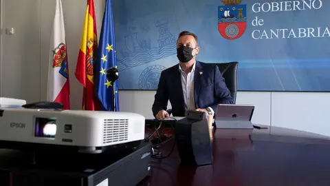 El consejero de Desarrollo Rural, Ganader&iacute;a, Pesca, Alimentaci&oacute;n y Medio Ambiente, Guillermo Blanco, participa por videoconferencia en la Conferencia Sectorial de Medio Ambiente.