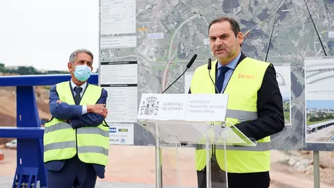 Miguel &Aacute;ngel Revilla y Jos&eacute; Luis &Aacute;balos