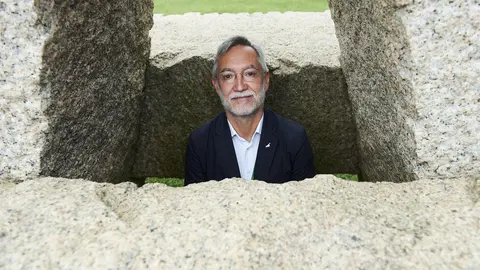 Roberto Onta&ntilde;&oacute;n Peredo, Director De Las Cuevas Prehist&oacute;ricas Y Del Museo De Prehistoria Y Arqueolog&iacute;a De Cantabria (MUPAC).
