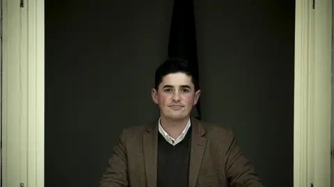 Archivo - El diputado de Cs en el Parlamento de Cantabria Diego Mara&ntilde;&oacute;n