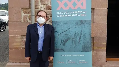 El catedr&aacute;tico de Prehistoria de la Universidad de C&aacute;diz Jos&eacute; Ramos Mu&ntilde;oz.