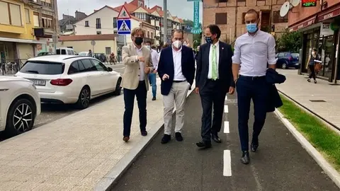 Visita carril bici que conecta Torrelavega con Puente San Miguel