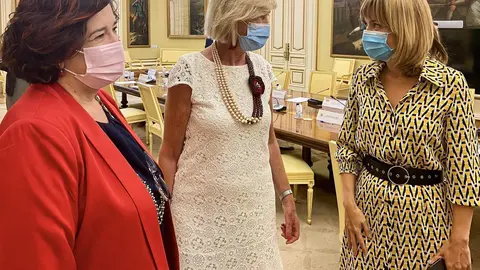 La consejera de Educaci&oacute;n y Formaci&oacute;n Profesional, Marina Lomb&oacute;, asiste a la reuni&oacute;n de la Sectorial de Educaci&oacute;n, presidido por la ministra de Educaci&oacute;n y Formaci&oacute;n Profesional, Pilar Alegr&iacute;a.