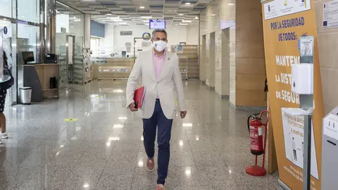 El Vicepresidente Y Consejero De Universidades, Igualdad, Cultura Y Deporte, Pablo Zuloaga