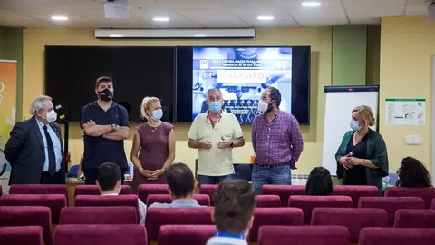 Clausura del &uacute;ltimo curso de verano de la UC en Camargo.