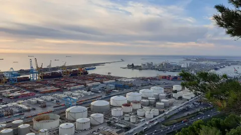 Vista del Puerto de Barcelona