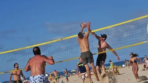 Archivo - Voley Playa en Noja. Archivo