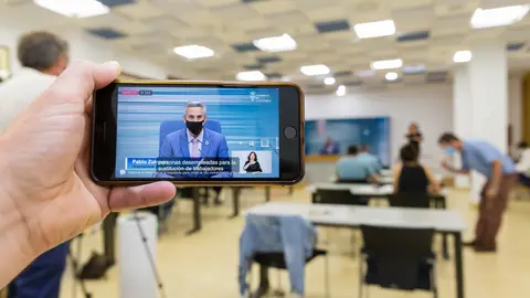 El vicepresidente y consejero de Universidades, Igualdad, Cultura y Deporte, Pablo Zuloaga, informa, en rueda de prensa, de los acuerdos del Consejo de Gobierno.