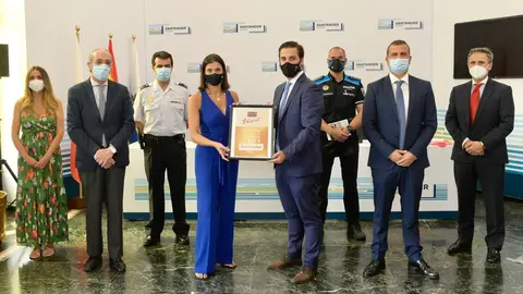 Santander recibe un premio por ser una de las ciudades m&aacute;s seguras de Espa&ntilde;a