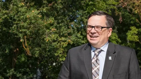 On 1 September 2017, Xavier Barcons became ESO&rsquo;s eighth Director General, succeeding Tim de Zeeuw who has served since 2007. Barcons began his tenure at an exciting time for ESO. Construction of the Extremely Large Telescope is progressing rapidly and it is set to see first light in 2024.