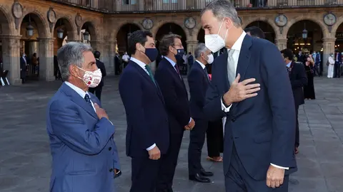 Revilla con el Rey en la Conferencia de Presidentes en Salamanca