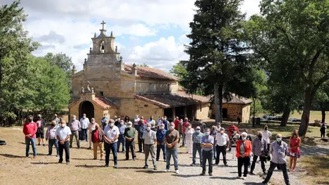 El alcalde de Valderredible y los ped&aacute;neos