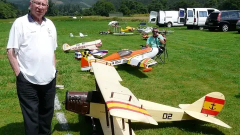 CLUB DE AEROMODELISMO DE PI&Eacute;LAGOS