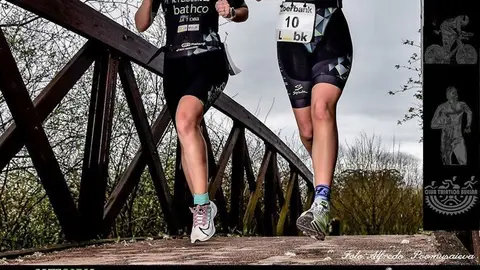 Cartel del Triatl&oacute;n Ol&iacute;mpico Valle de Buelna.