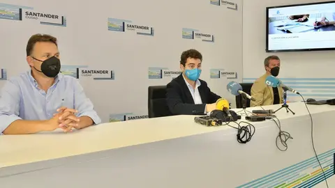Presentaci&oacute;n del nuevo programa del Ayuntamiento de Santander destinado a la formaci&oacute;n para j&oacute;venes y desempleados