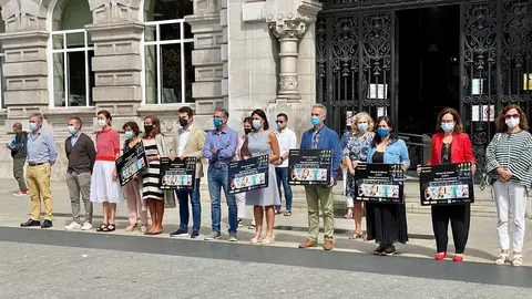 Minuto silencio Ayto Santander