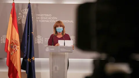 La ministra de Educaci&oacute;n y Formaci&oacute;n Profesional, Pilar Alegr&iacute;a, comparece en rueda de prensa, tras presidir la Conferencia Sectorial de Educaci&oacute;n ante el inicio del pr&oacute;ximo curso 2021-2022, en la sede ministerial este mi&eacute;rcoles 25 de agosto en Madrid