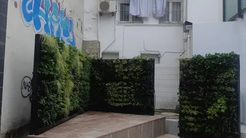 Fachada en la que se ha ubicado el jard&iacute;n vertical