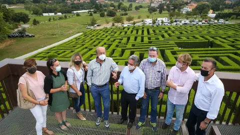 El presidente de Cantabria, Miguel &Aacute;ngel Revilla, visita el Laberinto de Villapresente junto a los consejeros de Industria y Desarrollo Rural, Javier L&oacute;pez Marcano y Guillermo Blanco, respectivamente, y el alcalde de Reoc&iacute;n, Pablo Diestro