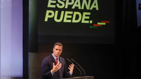 Archivo - El presidente del Gobierno, Pedro S&aacute;nchez, ofrece una conferencia bajo el t&iacute;tulo 'Espa&ntilde;a puede. Recuperaci&oacute;n, Transformaci&oacute;n, Resiliencia' en la Casa de Am&eacute;rica, en Madrid (Espa&ntilde;a) a 31 de agosto de 2020.