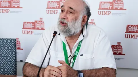 El presidente del Consejo General de la Psicolog&iacute;a de Espa&ntilde;a, Francisco Santolaya.