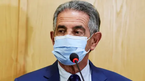 Archivo - El presidente de Cantabria, Miguel &Aacute;ngel Revilla