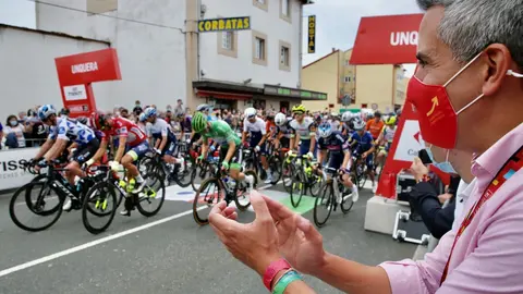 Zuloaga despide la Vuelta Ciclista en Unquera
