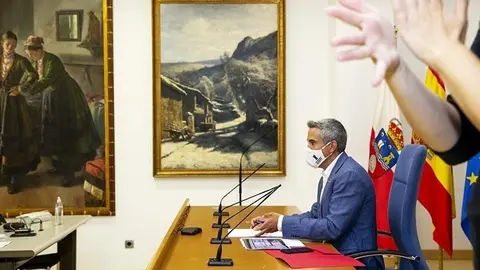 10:30 horas. Sala de prensa del Gobierno de Cantabria
El vicepresidente y consejero de Universidades, Igualdad, Cultura y Deporte, Pablo Zuloaga, informa, en rueda de prensa, de los acuerdos del Consejo de Gobierno
nr
2 sep 21