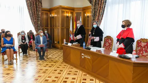 Clausura de los cursos de verano de la Universidad Internacional Men&eacute;ndez Pelayo (UIMP) de Santander.