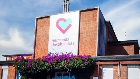 Exteriores del centro Padre Menni.