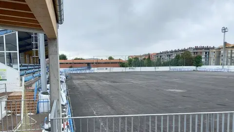 Campo de f&uacute;tol de Bezana