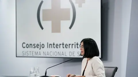 La ministra de Sanidad, Carolina Darias, durante la rueda de prensa posterior al Consejo Interterritorial del Sistema Nacional de Salud, en La Moncloa, a 1 de septiembre de 2021, en Madrid (Espa&ntilde;a). Durante el Consejo Interterritorial del Sistema Nacional