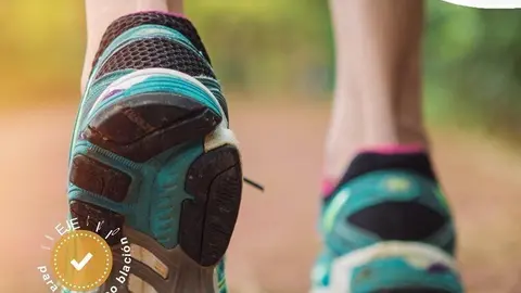 Cartel de las rutas saludables por Torrelavega