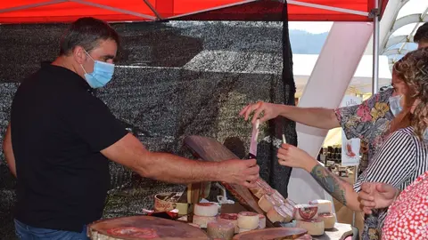 II Mercado Agroalimentario y Artesano