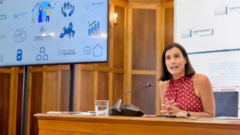 Archivo - La alcaldesa de Santander, Gema Igual, en el balance de legislatura.- Archivo