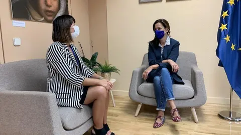 La consejera de Econom&iacute;a y Hacienda, Mar&iacute;a S&aacute;nchez, se re&uacute;ne con la directora de la Oficina del Parlamento Europeo en Espa&ntilde;a, Mar&iacute;a Andr&eacute;s