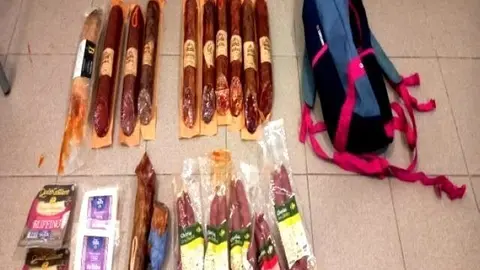 Embutidos y quesos robados