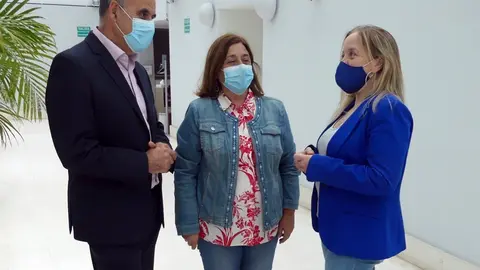 Urrutia se re&uacute;ne con representantes de USO