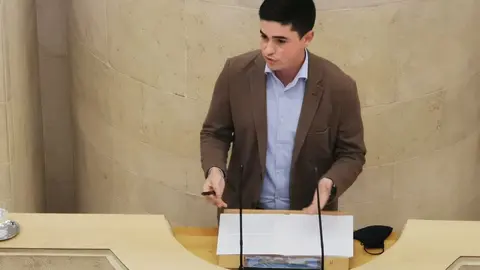 Archivo - El diputado de Cs en el Parlamento de Cantabria Diego Mara&ntilde;&oacute;n
