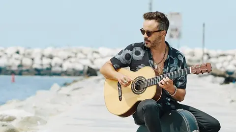 El guitarrista valenciano Twanguero