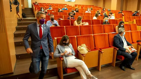 El Vicepresidente Y Consejero De Universidades, Igualdad, Cultura Y Deporte, Pablo Zuloaga, Participa En La Inauguraci&oacute;n De Las Jornadas Del Proyecto &lsquo;YES- Youth For European Solidary&rsquo; Sobre &lsquo;Ciudadan&iacute;a Global Para La Solidaridad&rsquo;.